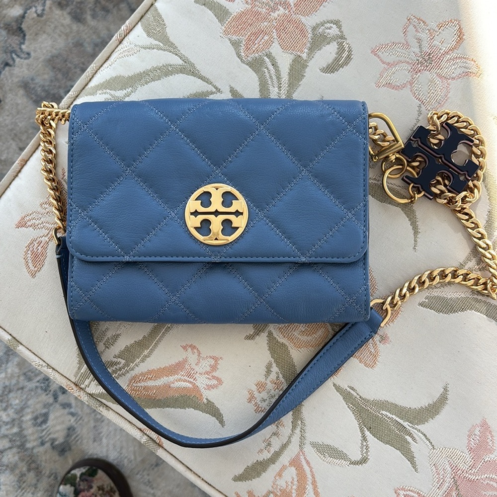 Tory Burch Willa Chain Wallet Crossbody Bluewood